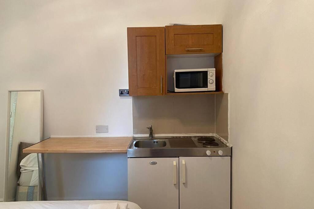 F6-Comfy Ground Flr Studio Fits 4- Near Paddington 런던 외부 사진